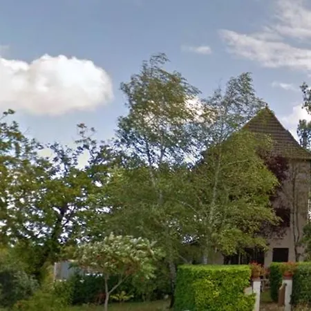 A Avec Jardin Villeneuve-d'Aveyron