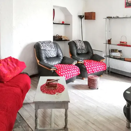 A Avec Jardin Villeneuve-d'Aveyron