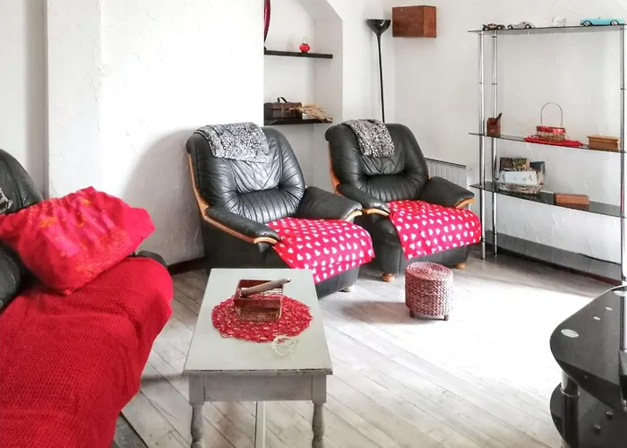 A Avec Jardin Villeneuve-d'Aveyron